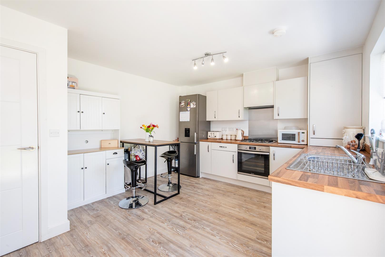 3 bed property in Methuen Drive, Preston